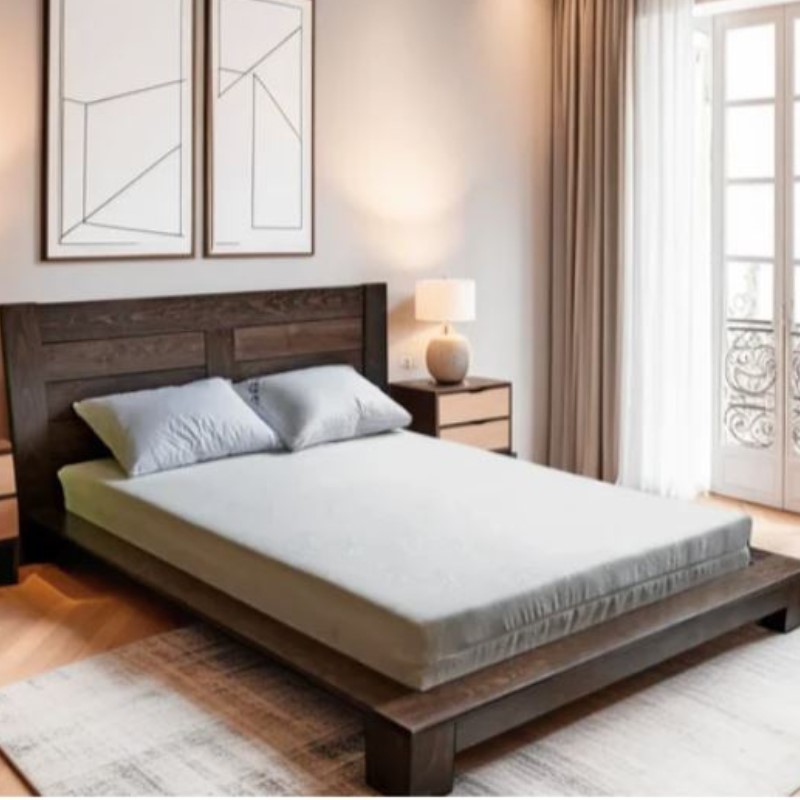 Soho Solid wood 12 bed Mobilier Triomphe